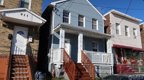 913 State St, Perth Amboy, NJ 08861-2041