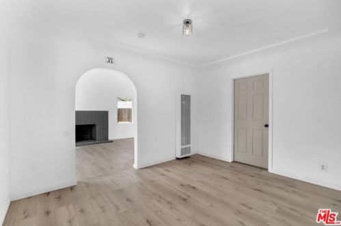 708 Weber Ave, Fresno CA  93728-2938 exterior