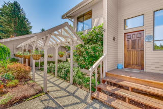 15124 168th Ave, Woodinville, WA 98072-9076