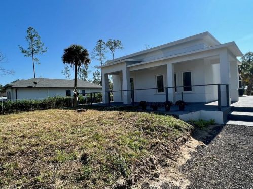4150 10th Ave, Naples FL  34117-9119 exterior
