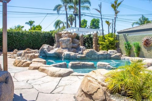 1341 Vallejo Way, Upland CA  91786-3164 exterior