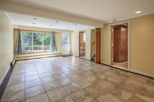 18 Sunnybrook Rd, Bernardsville NJ  07924-2713 exterior