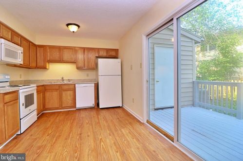 55 Mallard Ct, Charles Town WV  25414-5804 exterior