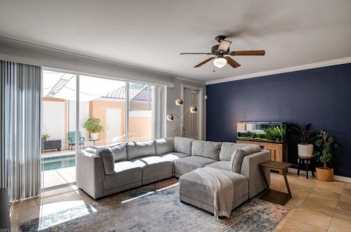 28225 Jeneva Way, Bonita Springs FL  34135-8514 exterior