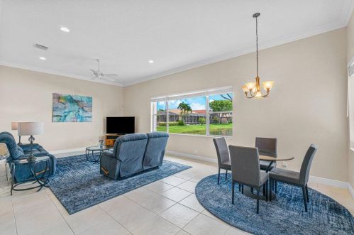 6640 Catania Dr, Boynton Beach FL  33472-7354 exterior