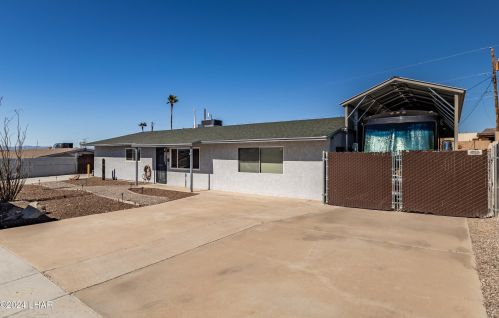 2261 Sahara Dr, Lake Havasu City, AZ 86403-3729