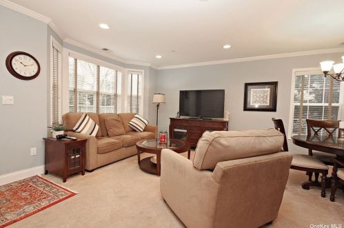 201 Medea Way, Central Islip NY  11722-4540 exterior