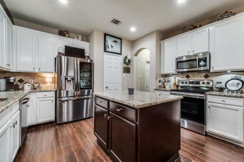 1608 Jasmine Trl, Aubrey TX 76227-7720 exterior