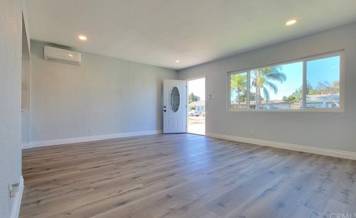 7138 Farmland Ave, Pico Rivera, CA 90660-3928