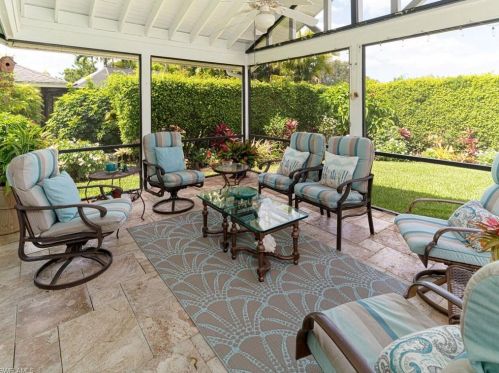 2309 Kings Lk Blvd, Naples FL  34112-5306 exterior