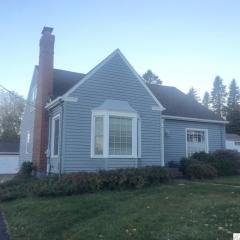 1705 Piedmont Ave, Duluth MN  55811-3244 exterior