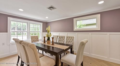 95 Roosevelt Cir, Tinton Falls NJ  07701-5824 exterior