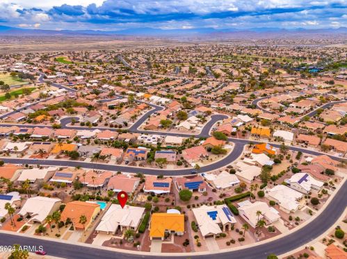 22033 Golf Club Dr, Sun City AZ 85375-2078 exterior