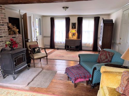 73 Main St, Hopkinton NH  03229-3003 exterior