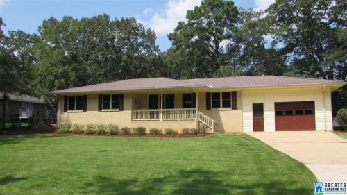 2813 North Dr, Helena, AL 35080-3517