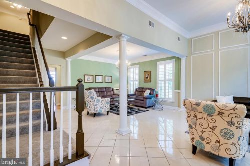 9517 Moonen Bay Ln, Bristow VA  20136-3515 exterior