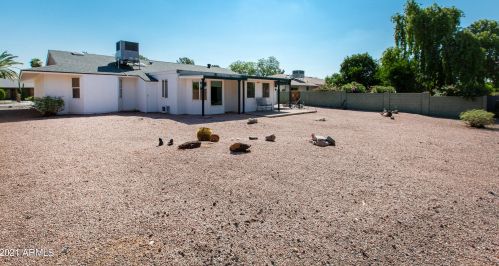 9941 Concho Cir, Sun City AZ 85373-1203 exterior