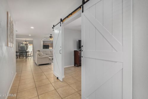 10932 Elm St, Phoenix, AZ 85037-1093