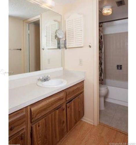 3625 Boca Ciega Dr, Naples FL 34112-6875 exterior