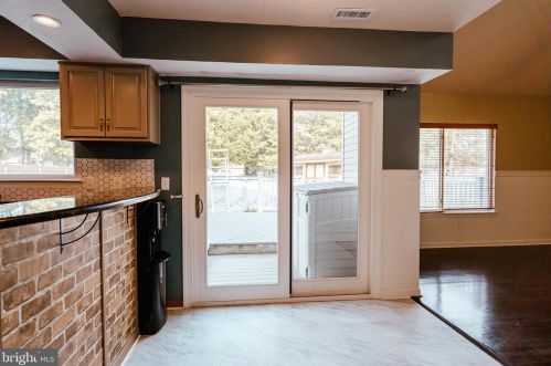 9 Heatherfield Way, Dover DE  19904-9752 exterior