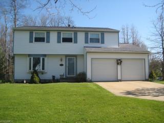 1057 Burntwood Dr, Medina, OH 44256-2162