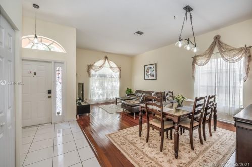 14243 22nd St, Hollywood, FL 33028-2830