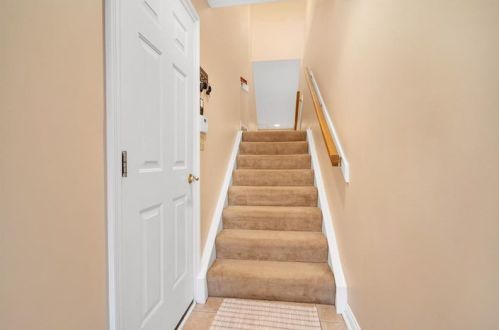 207 Pappan Dr, Imperial, PA 15126-1177