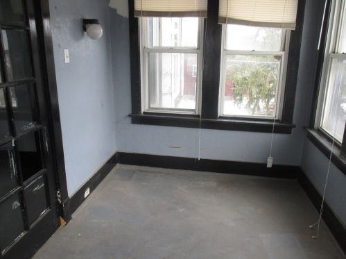 1232 Faulkner St, Pittsburgh PA 15204-1649 exterior