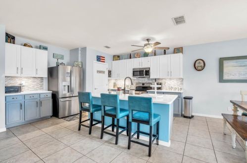 4131 19 Pl, Cape Coral FL  33909-4615 exterior