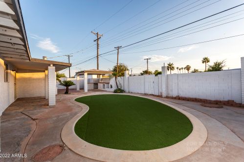 3044 39th Ave, Phoenix AZ 85029-3117 exterior