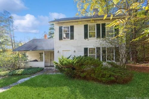61 Chestnut Hill Rd, Wilton, CT 06897-4606