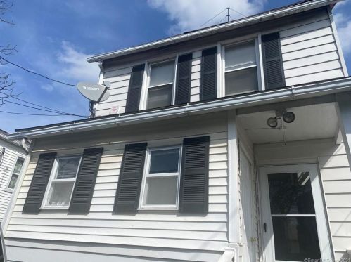40 Orchard St, Stamford CT  06902-6712 exterior