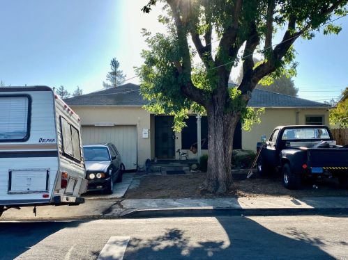 1030 Kenmore Ln, Santa Rosa, CA 95407-6765