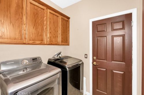 2994 La Vina Cir, Los Banos CA  93635-9497 exterior
