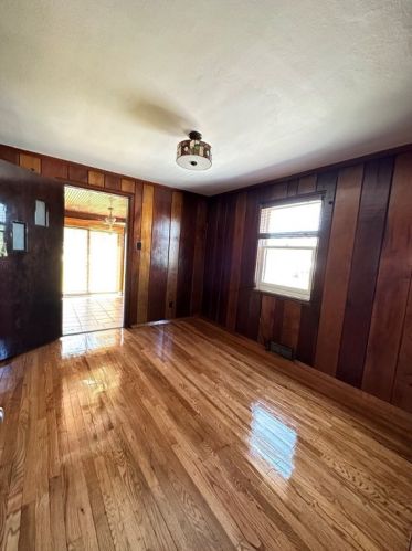 115 Roberta Dr, Whitaker PA  15120-3337 exterior