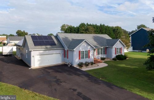 31235 Edgewood Dr, Lewes, DE 19958-3841