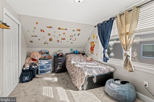 28 Buckingham Dr, Willingboro NJ  08046-1623 exterior