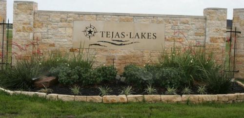 7610 Tejas Lakes Trl, Needville, TX 77461-3200
