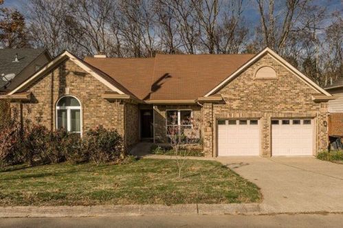 428 Barkley Ct, Antioch, TN 37013-4224