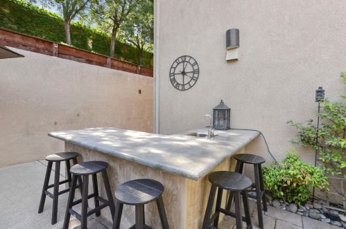 1238 River Pointe Dr, Lodi CA  95240-0564 exterior