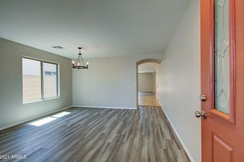 45401 Applegate Rd, Maricopa, AZ 85139-9170