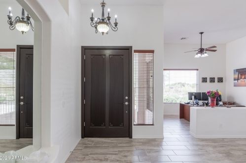 4805 Lonesome Trl, Cave Creek AZ  85331-4538 exterior