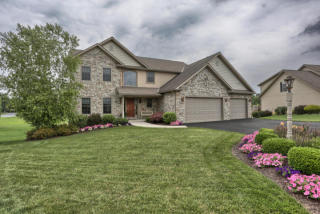 94 Clover Dr, Lebanon, PA 17042-7541