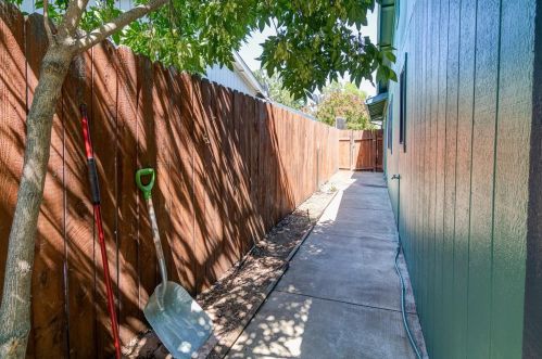 55 Rinetti Way, Rio Linda CA  95673-3268 exterior