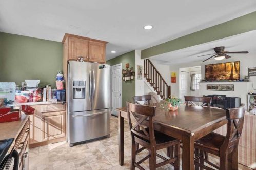 318 Noxon Rd, Poughkeepsie NY  12603-2904 exterior