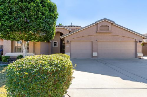 1455 Toledo St, Gilbert AZ  85295-5510 exterior