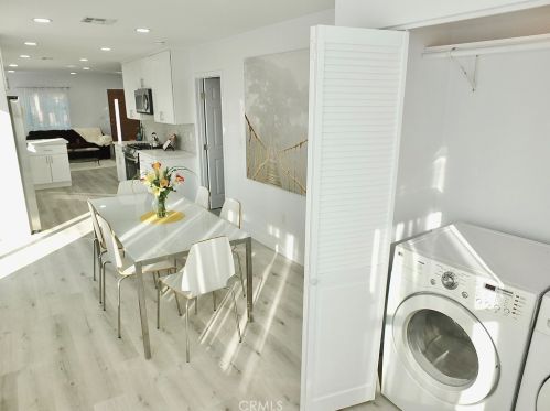 6820 Motz St, Paramount CA  90723-4741 exterior