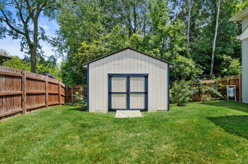 1158 101 St, Kenosha WI 53158-4034 exterior