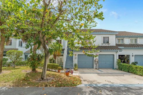 9778 Nickels Blvd, Boynton Beach, FL 33436-3979