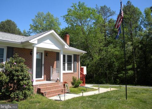 16461 Richmond Tpke, Bowling Green VA  22427-2207 exterior